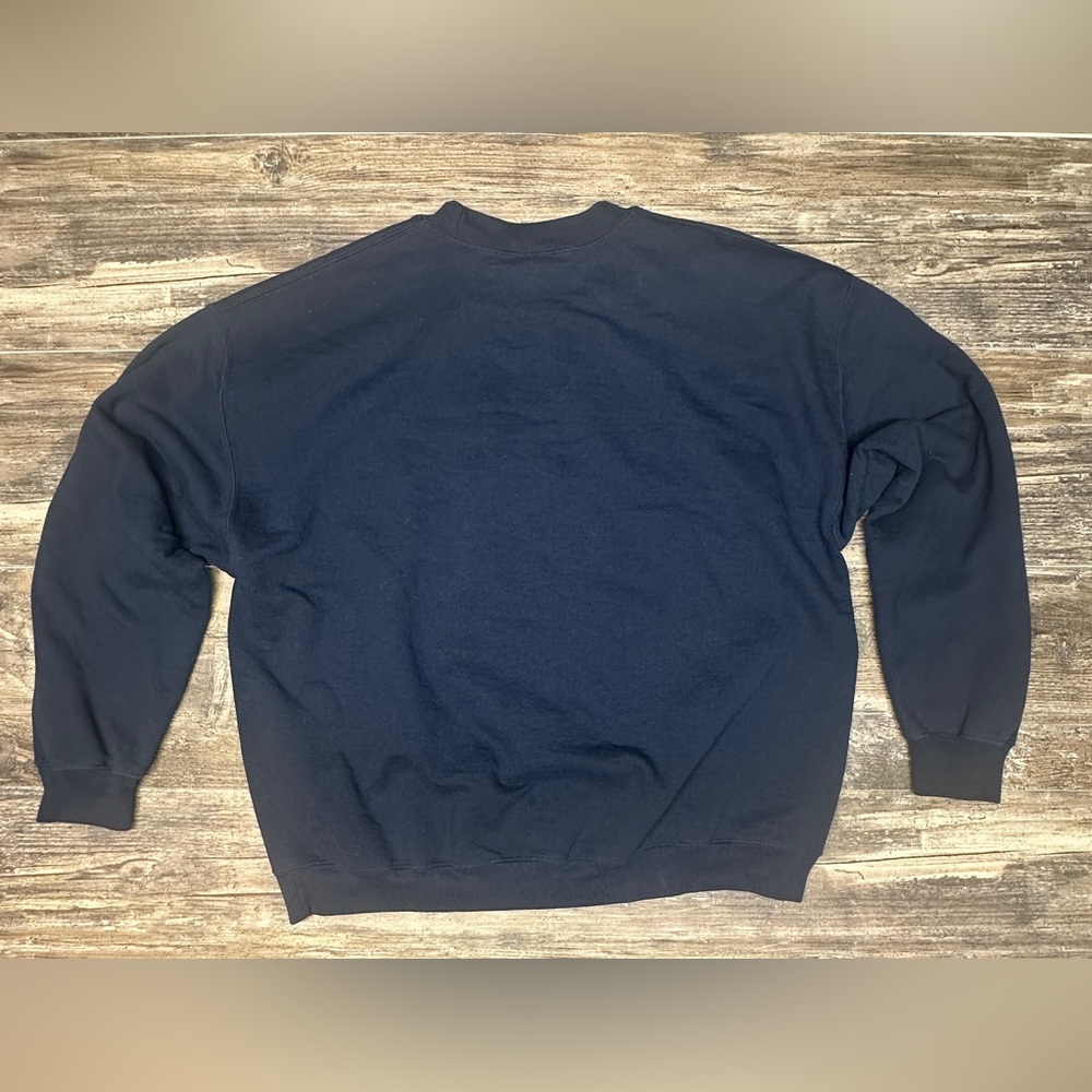 UC Santa Barbara Gauchos Crewneck - Gildan - Men’s XL - Navy Blue - GUC - Picture 2 of 7